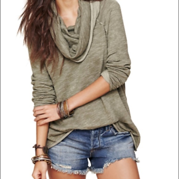 Free People Sweaters - Free people Beach heather green cocoon cowl neck pullover